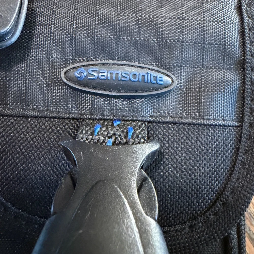 Samsonite Tech accessories bag travel ready multi compartment camera bag men’s
